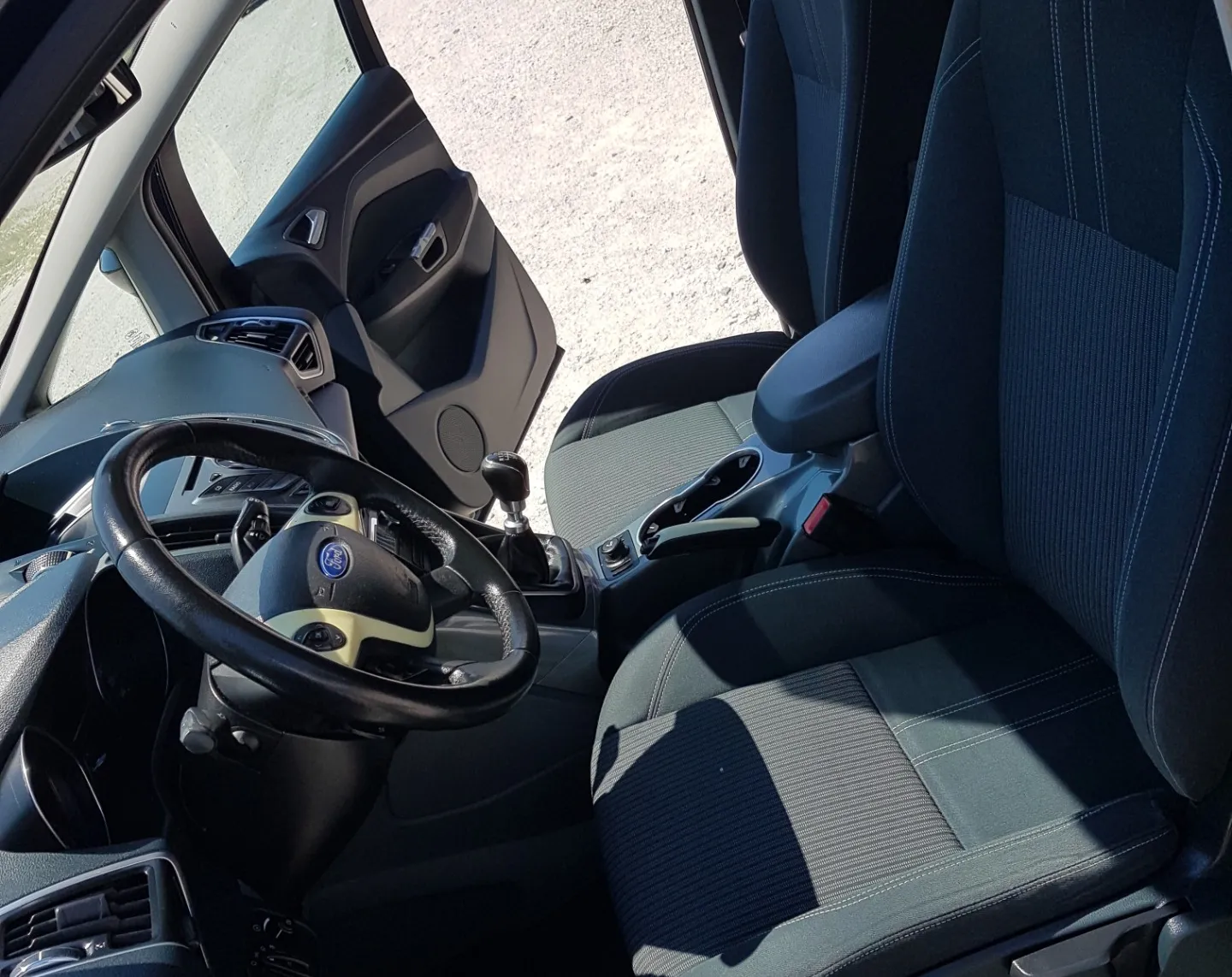 Zunanja slika - Ford C-MAX - 1,6 TDCi TItanium - 11