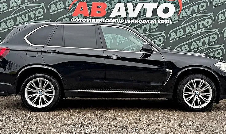 Zunanja slika - BMW X5 - serija : xDrive30d Avt Individual+ALU+NAVI PRO+BIXENON+TOP - 4