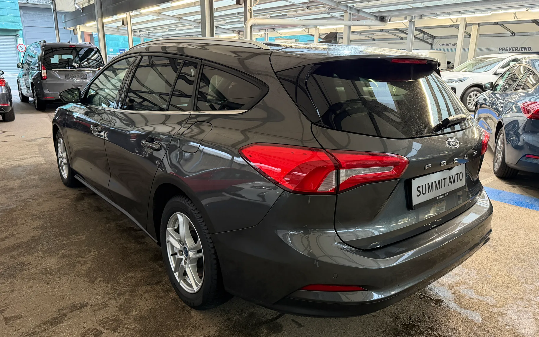 Zunanja slika - Ford Focus - 1.0 - 5