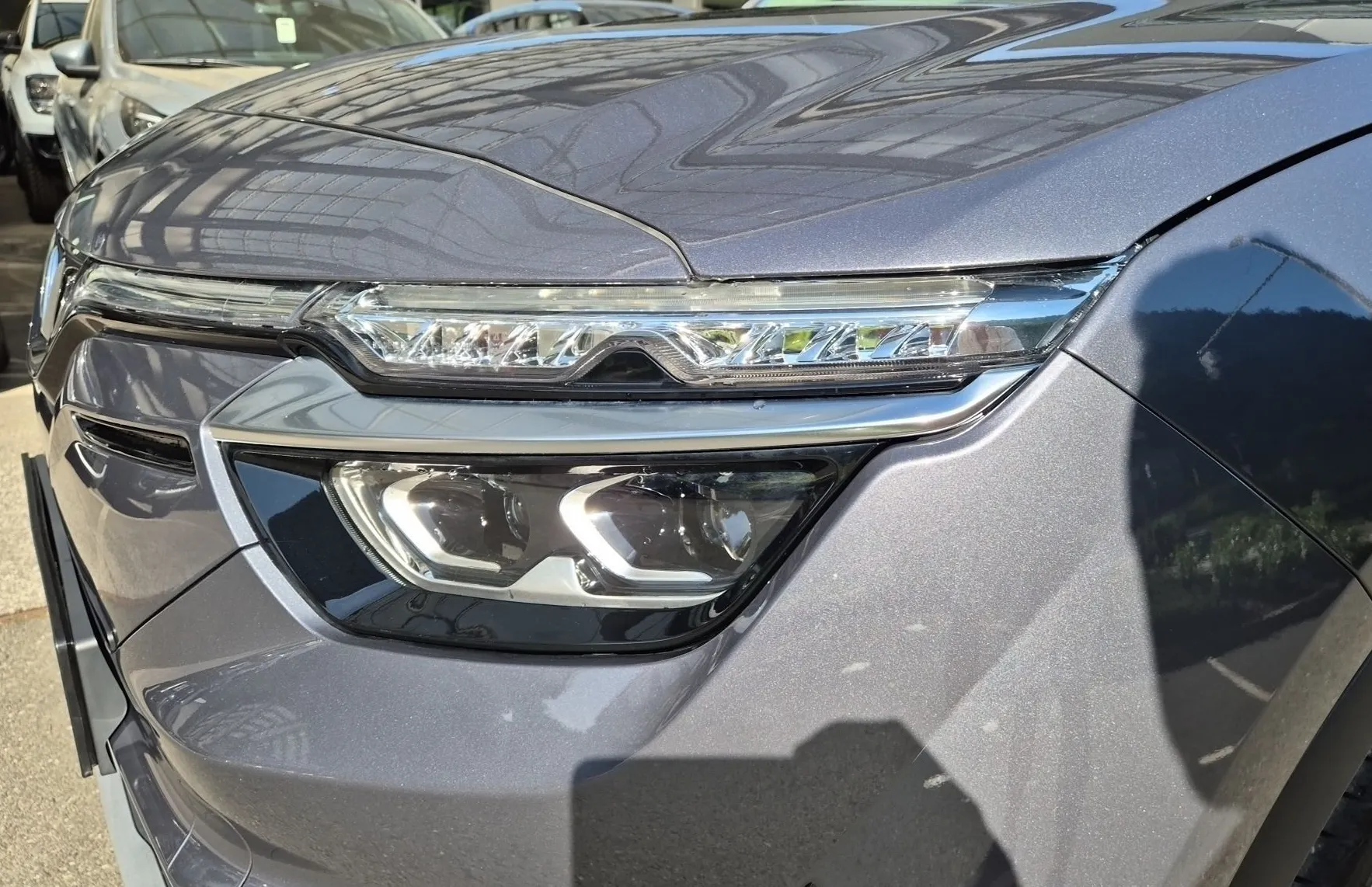 Zunanja slika - Vinfast VF8 - 87.7kWh AWD Plus 408PS-GRATIS POLNILNICA 22KW - 7