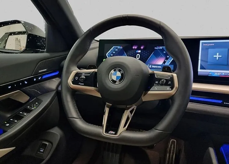 Zunanja slika - BMW Serija 5 - Touring: 540d xDrive MSport Pro HUD - ACC - Pano - 13