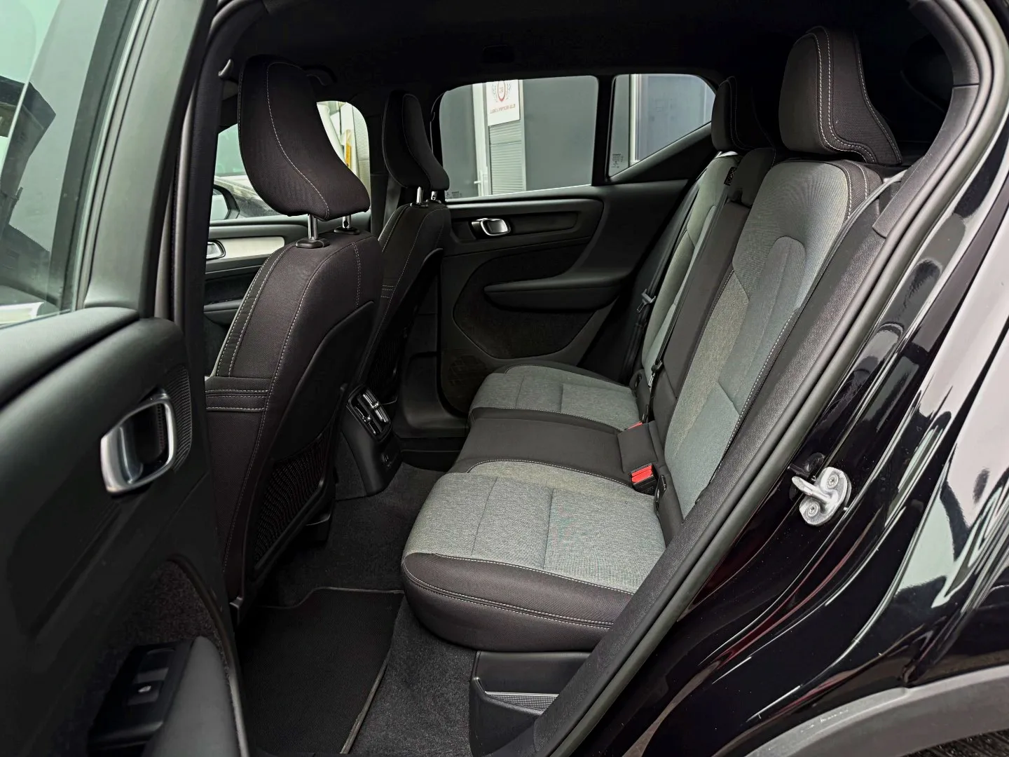 Zunanja slika - Volvo XC40 - T4 Recharge |novi model|LED|Kamera|DAB|Keyless - 10