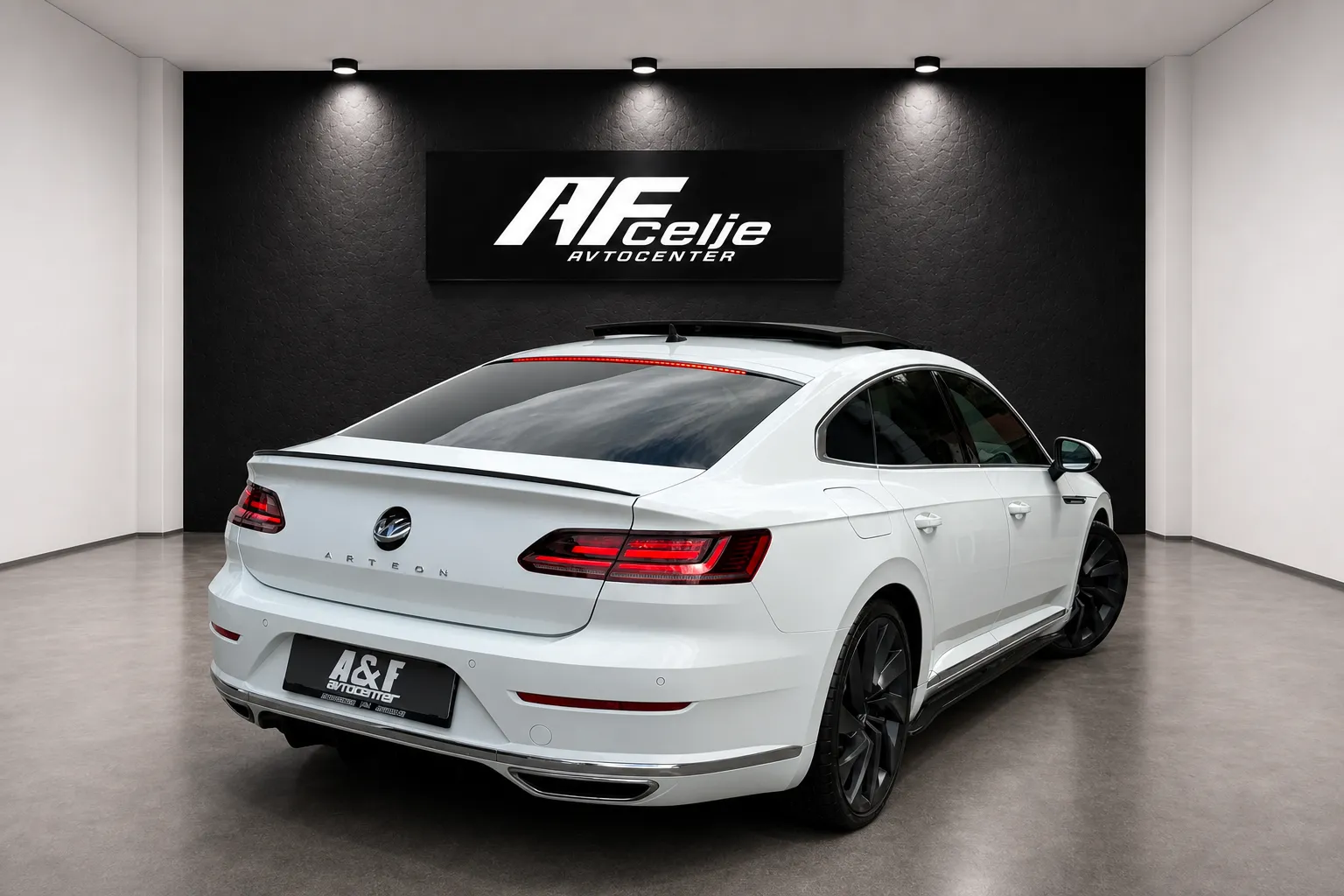 Zunanja slika - Volkswagen Arteon - 2.0 TDI-DSG-2X R LINE-PANORAMA-LIZING ZA TUJCE-A.. - 5