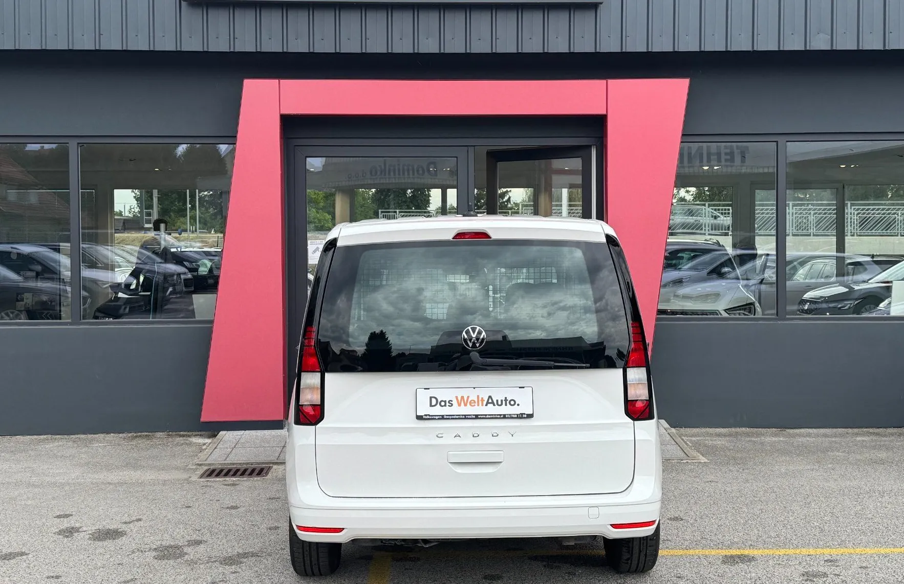 Zunanja slika - Volkswagen Caddy - 2.0 TDI Life N1 - 5
