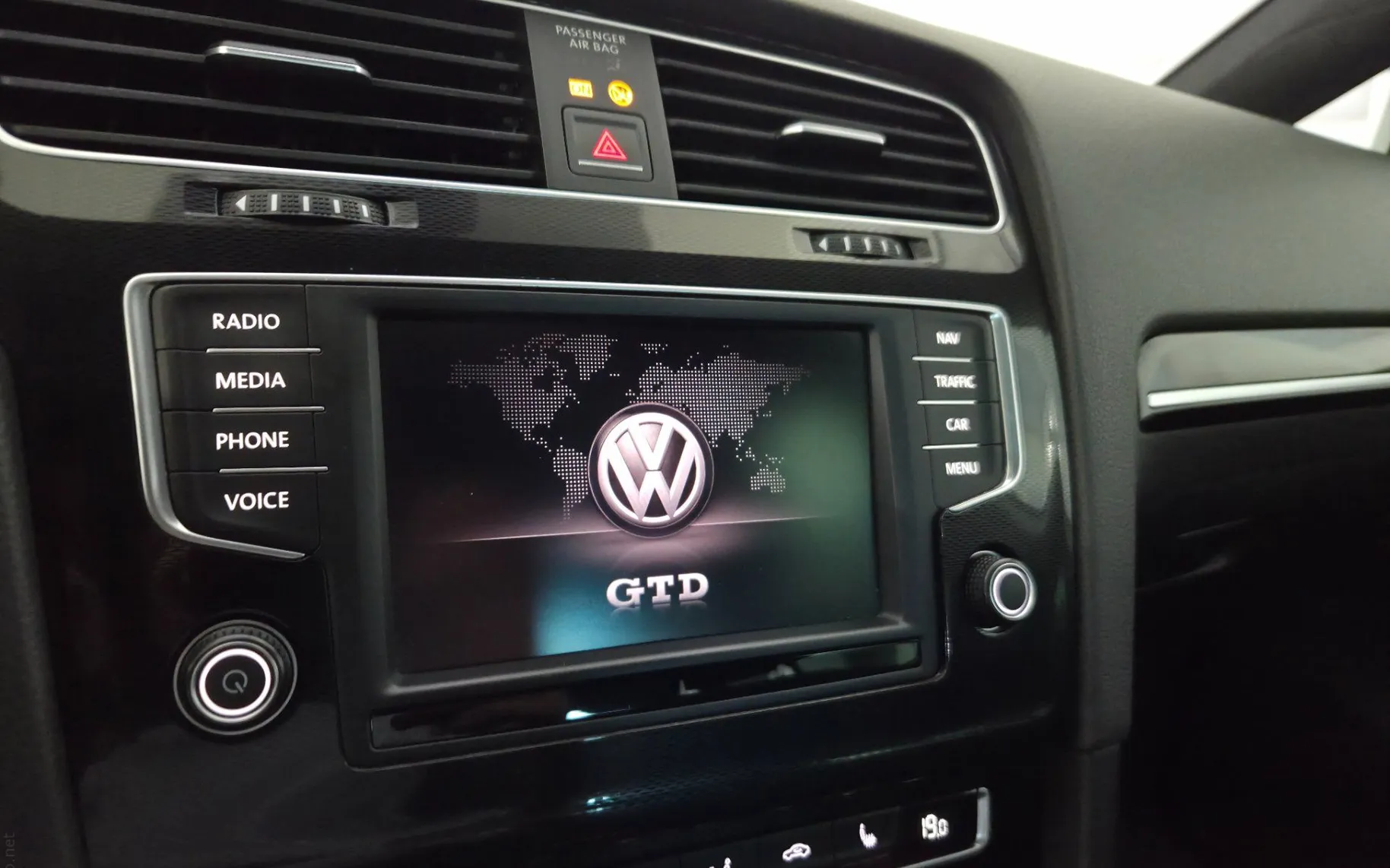 Notranja slika - VW Golf - Variant 2,0 GTD BMT DSG - 19