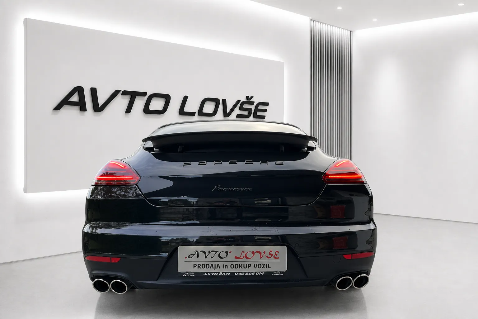 Notranja slika - Porsche Panamera - 3.0 TD TIPTRONIC-LED-ALU-NAVI-KAM-ODLIČNA... - 7