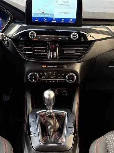 Zunanja slika - Ford Kuga - ST-LINE 1.5 EcoBoost 110kW 150KM - SLO.VOZILO - 9