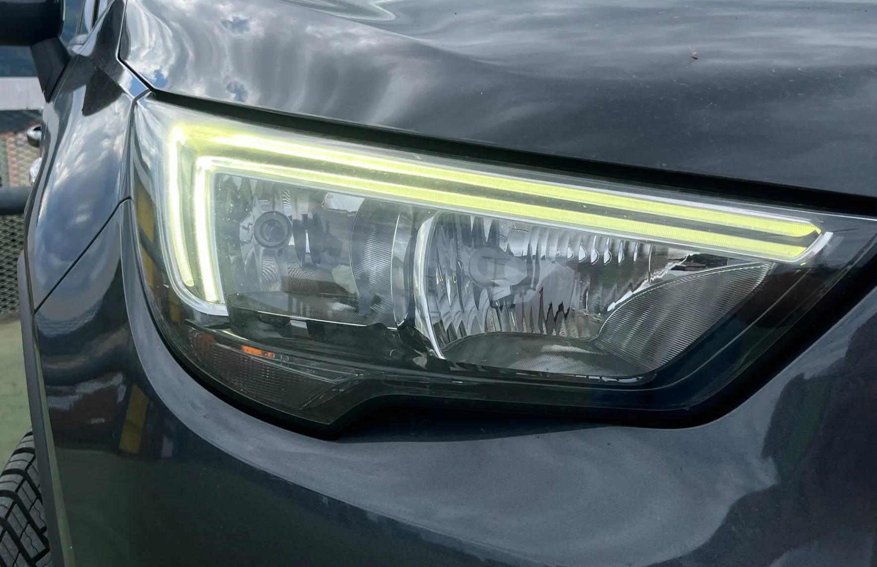 Zunanja slika - Opel Crossland X - NAVI.2XPDC.OGR.SEDEŽ IN VOLAN.TEMPOMAT - 4