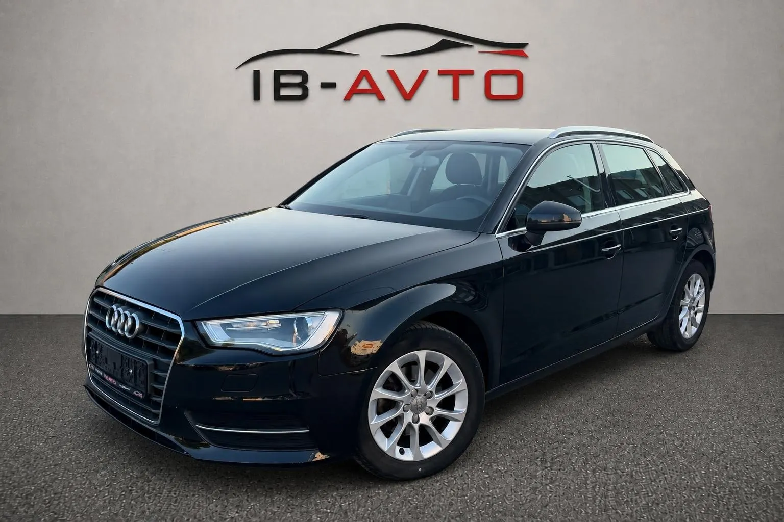 Zunanja slika - Audi A3 - Sportback 1.6 TDI 1- LASTNIK - 1