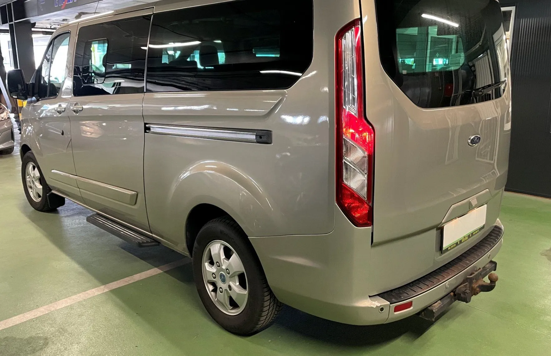 Zunanja slika - Ford Transit Custom - KOMBI 2.2 TDCi 6. SEDEŽEV 92 KW - 4