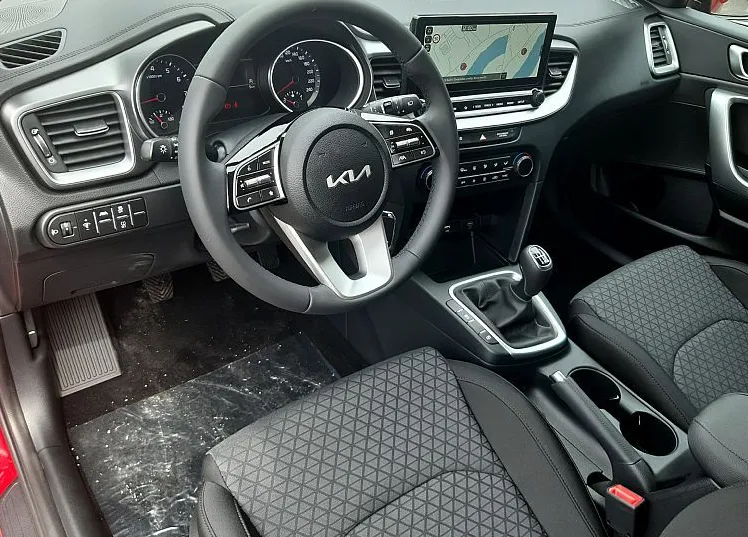 Zunanja slika - KIA Ceed - SW 1.5 T-GDi LX Champion+ ISG. M T 103 kW - 8