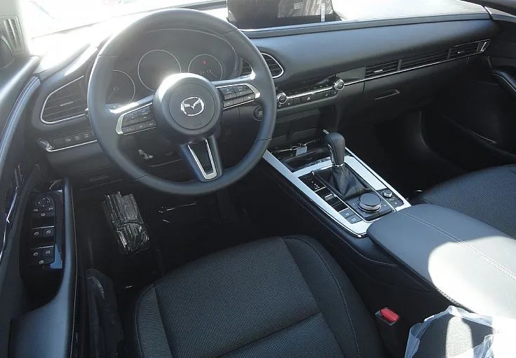 Zunanja slika - Mazda CX-30 - 2.5 G-140 MHEV CENTRE-LINE AT - 7