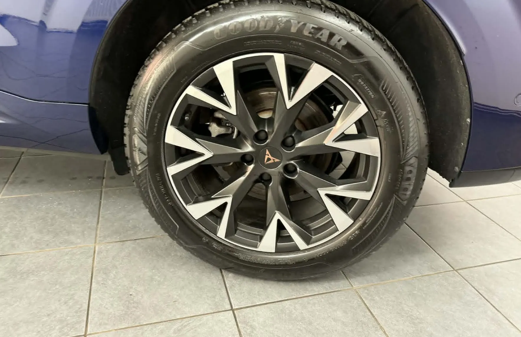 Zunanja slika - Cupra Terramar - 1.5 eTSI DSG.NEMŠKI.KAMERA.LED.NAVI.ACC.GRE.SED - 4