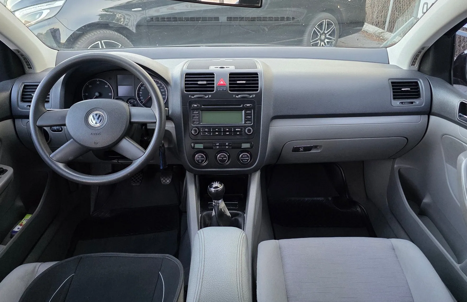 Zunanja slika - Volkswagen Golf - 2.0 SDI KLIMA-ALU PLTIŠČA-1.LASTNIK-SLO-KOT NOV - 9