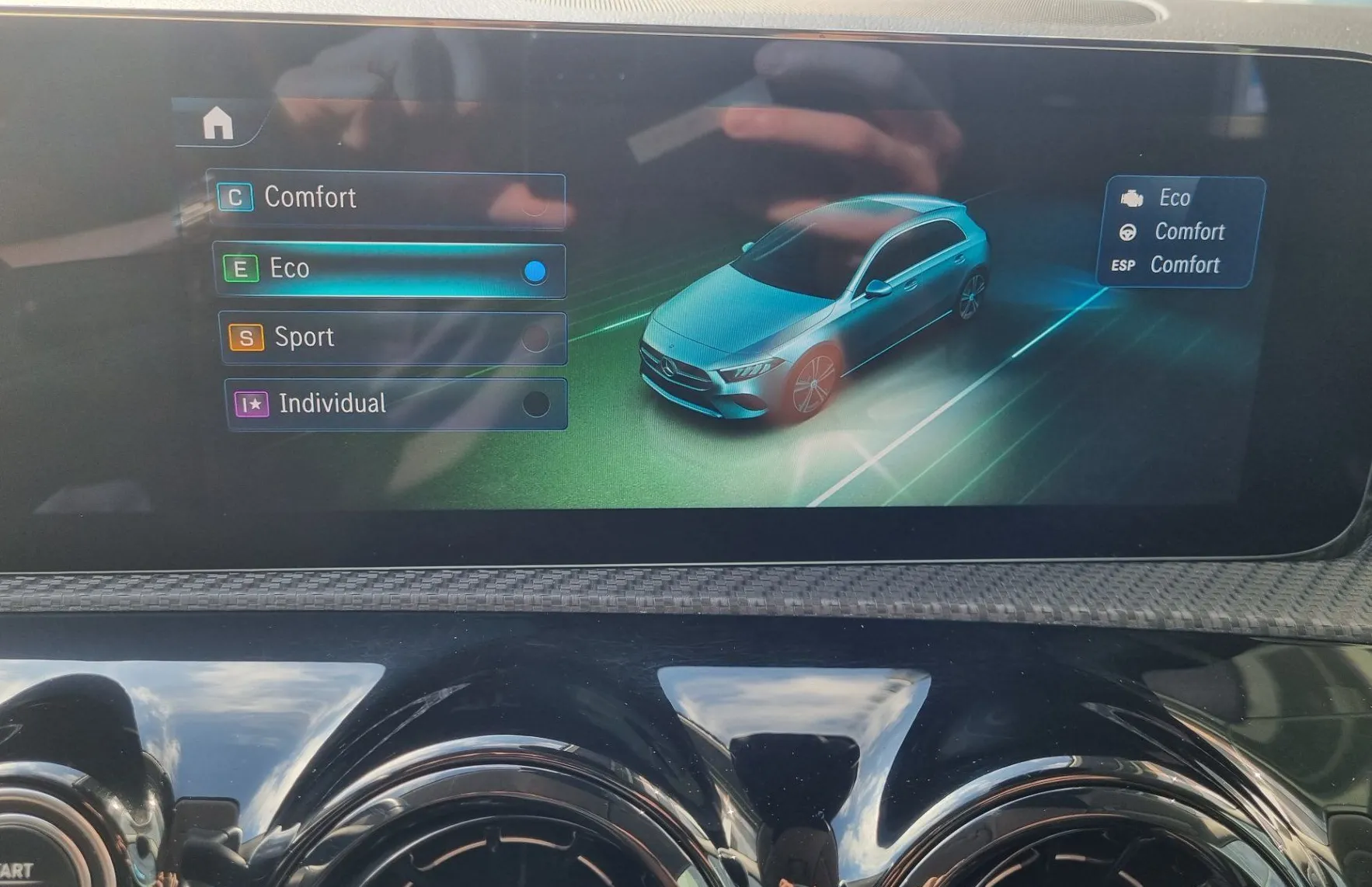 Zunanja slika - Mercedes-Benz A-Razred - A180 MHEV - AVTOMATIK-DAB-KAMERA-NAVIGACIJA - 18