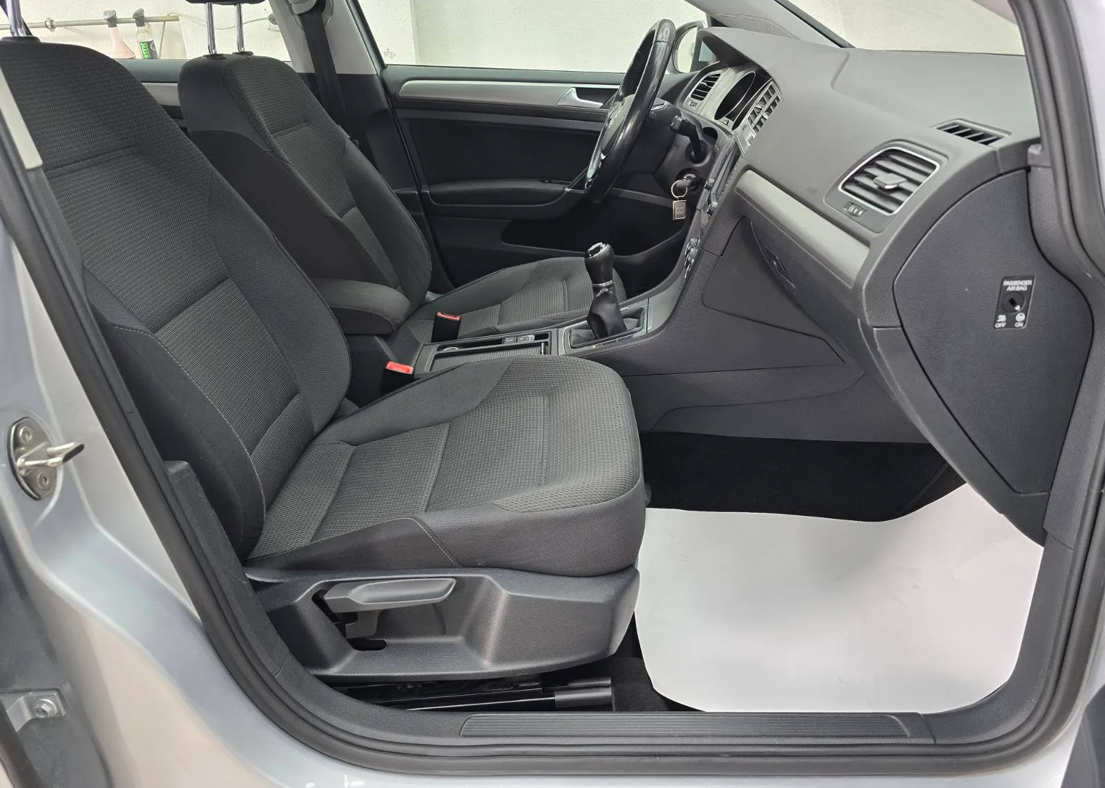 Zunanja slika - Volkswagen Golf - 1,6 TDI BMT - 7