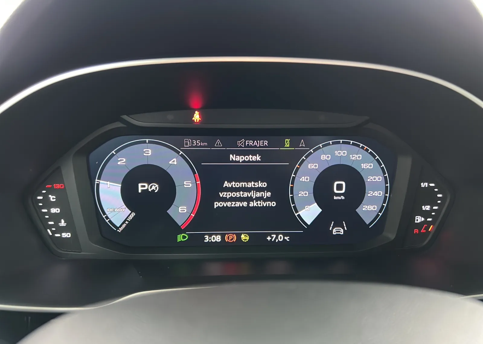 Zunanja slika - Audi Q3 - 35 TDI S tronic Quattro - 9
