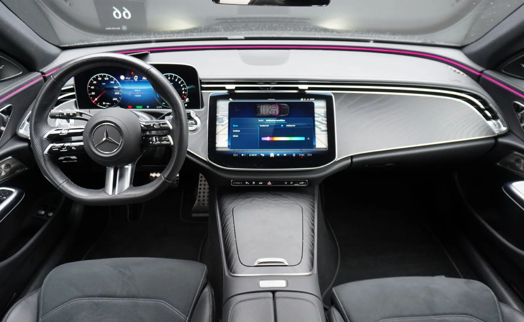 Zunanja slika - Mercedes-Benz E-Razred - E 300 e T AMG LINE - 8