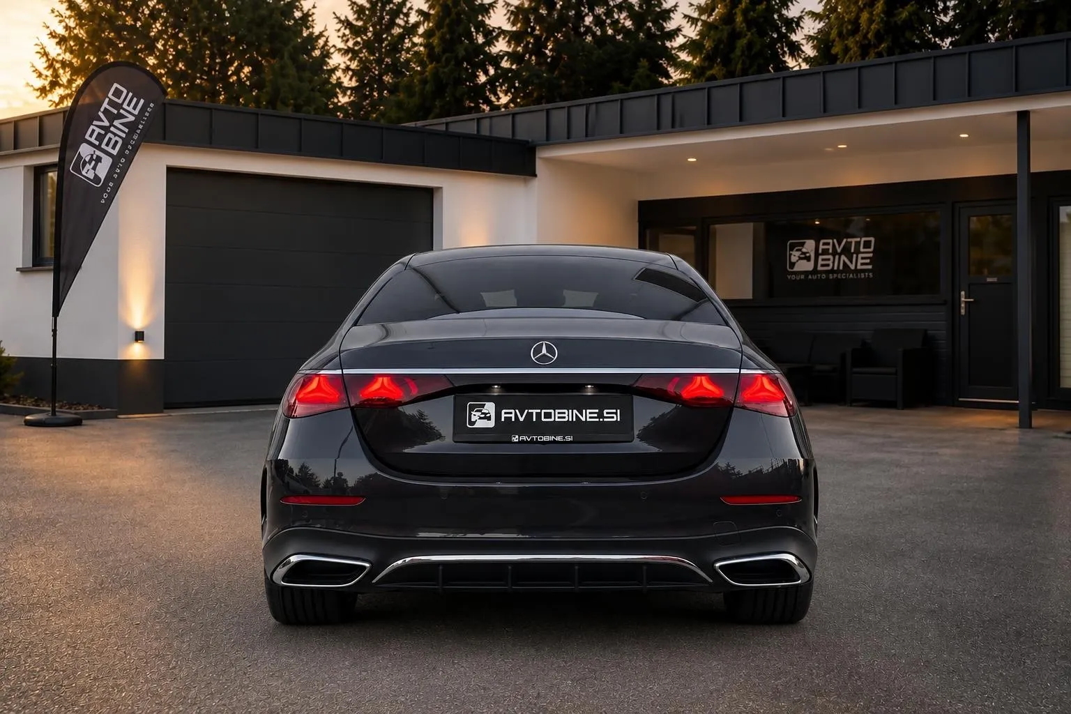 Notranja slika - Mercedes-Benz E-Razred - E 220 d AMG Line 9G•LIMO•LED•ACC RADAR•360•KOT NOV - 7