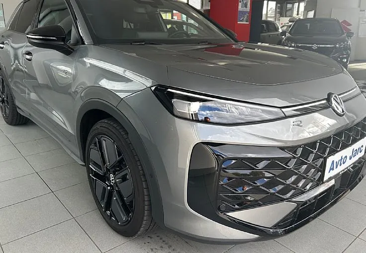 Zunanja slika - Volkswagen T-Roc - 1.5 eTSI R-Line DSG-SLO - 1