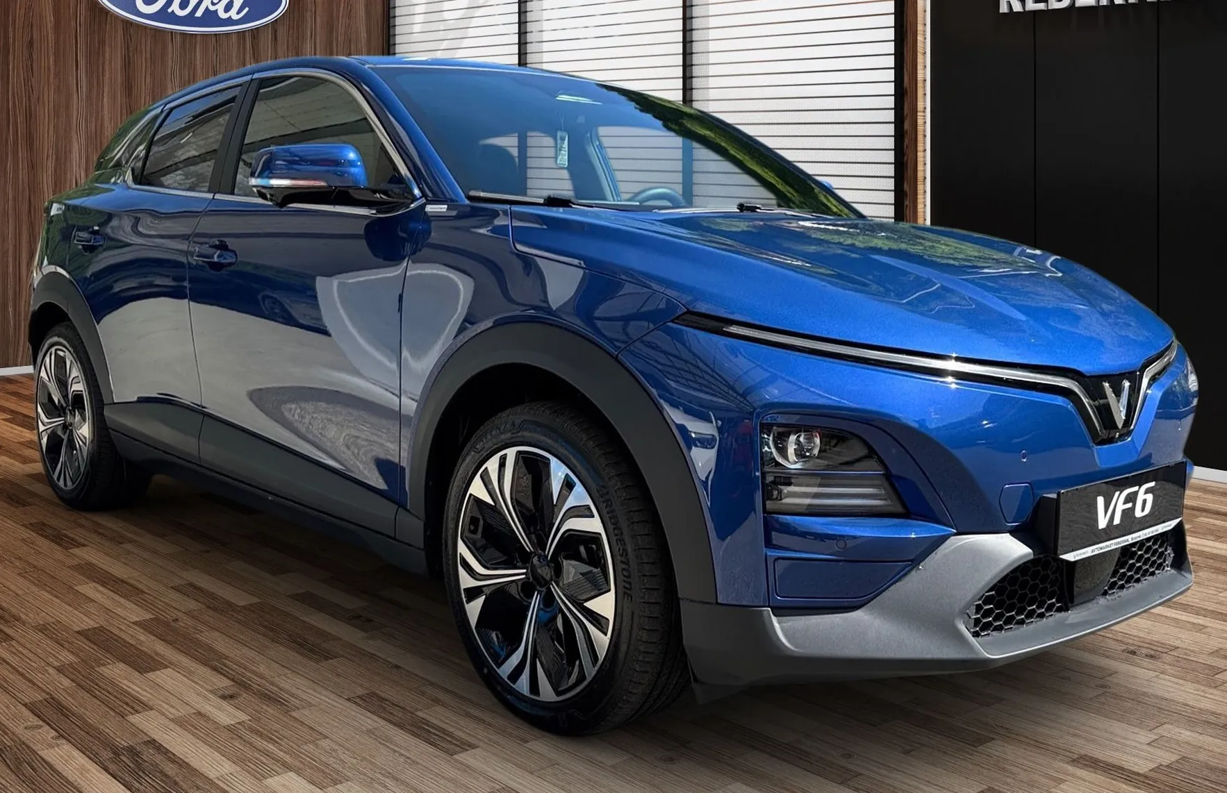 Zunanja slika - Vinfast VF6 - PLUS 59.6kWh 204PS FWD - 2