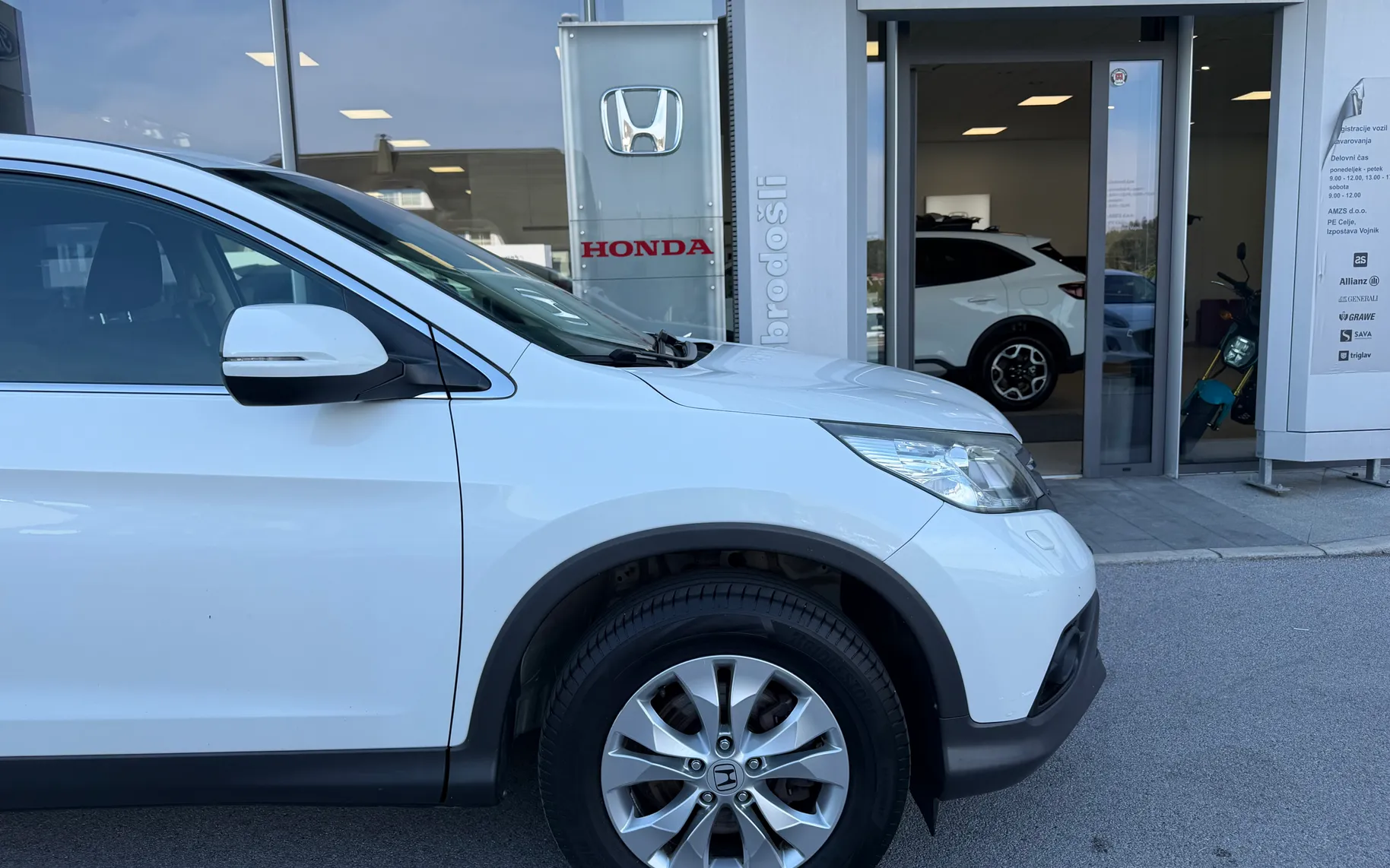 Zunanja slika - Honda CR-V - 2.2i DTEC I 4WD I PDC - 4