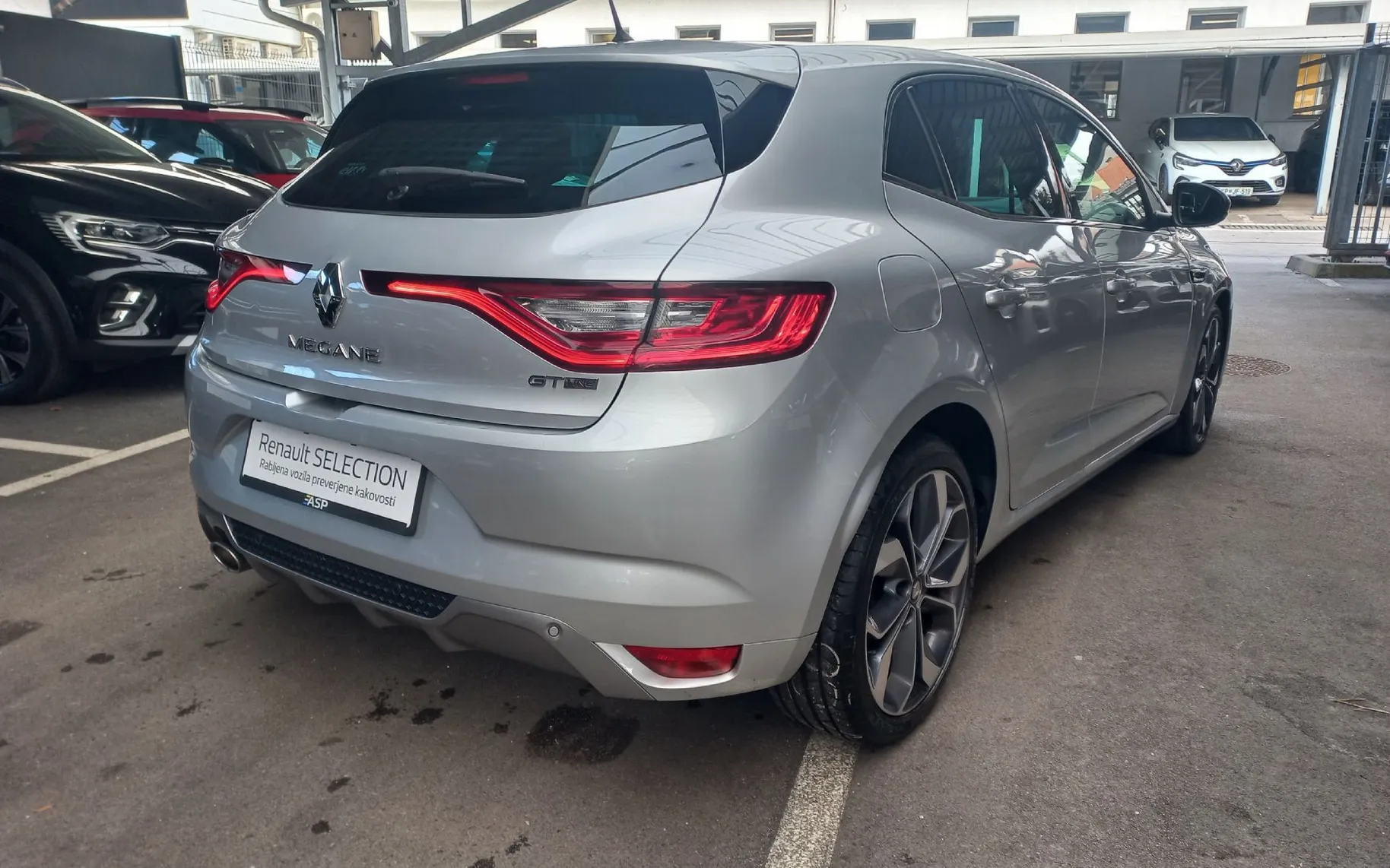 Zunanja slika - Renault Mégane - Megane Blue dCi 115 GT Line - 4