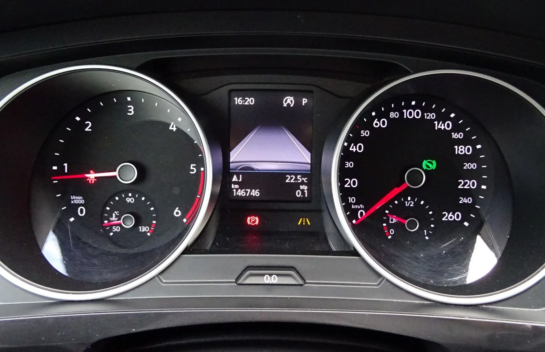 Zunanja slika - Volkswagen Tiguan - 2.0 TDI SCR BMT DSG COMFORTLINE 150KM-LEP- - 13