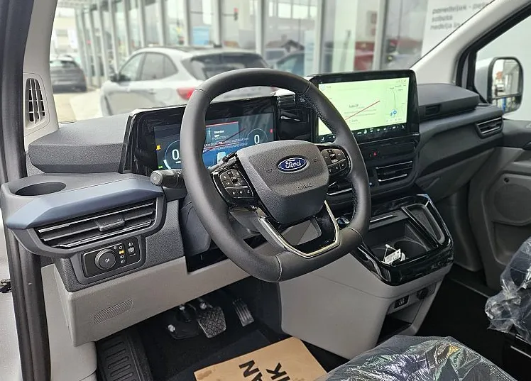 Zunanja slika - Ford Tourneo - Custom ACTIVE 2.0 TDCi A8 L2H1 - 3