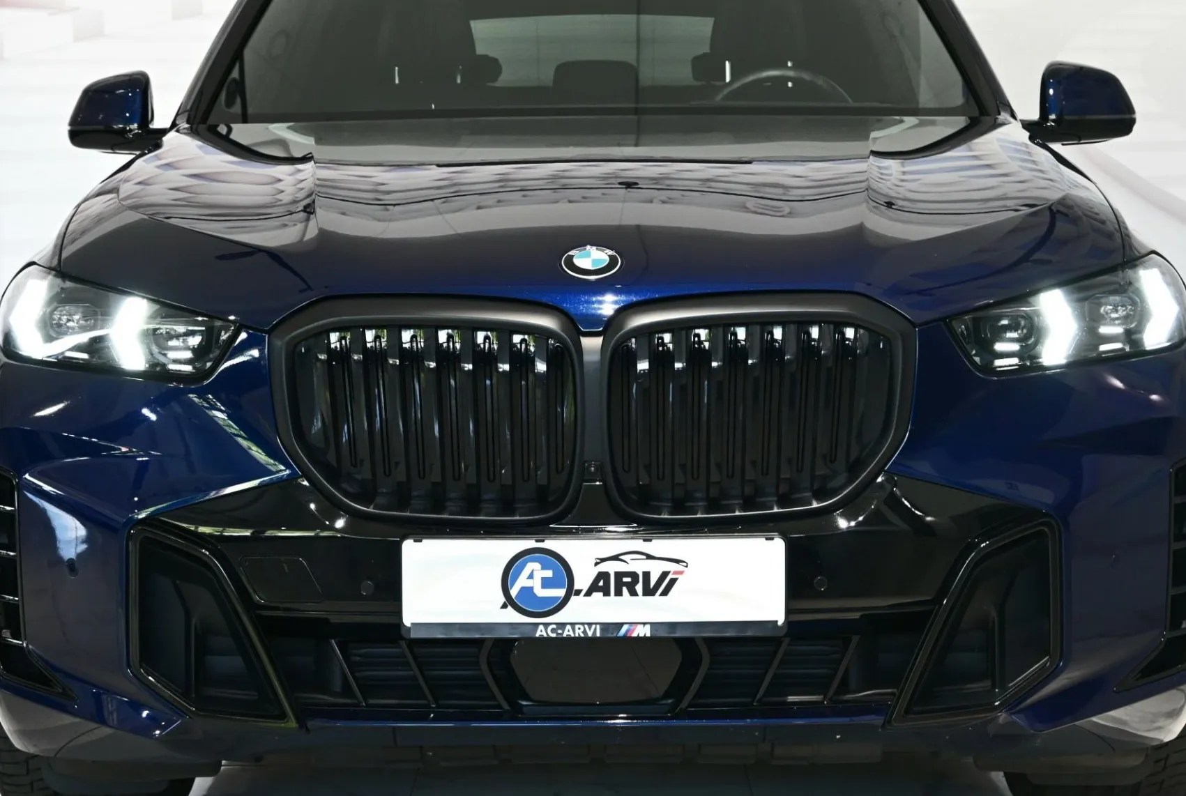 Zunanja slika - BMW X5 - serija : xDrive30d Avt-M.SPORT-ZRAČ-KLJUKA-HUD-KAM360-PANO. - 2