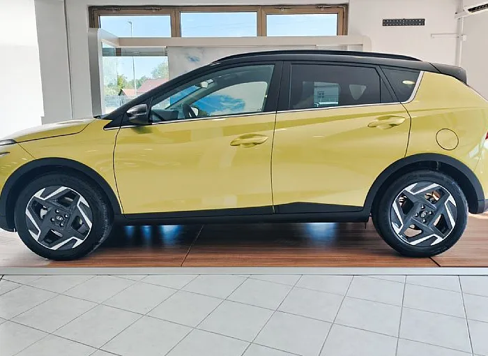 Zunanja slika - Hyundai Bayon - PREMIUM AVT ČRNA STREHA-TESTNO-AKT.T-MR.KOT-VIDEO - 3