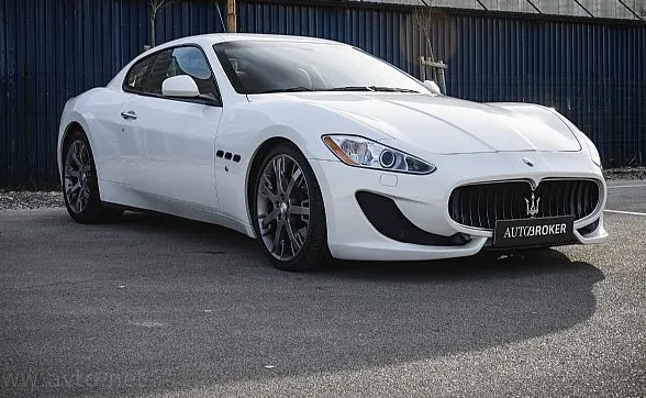Zunanja slika - Maserati GranTurismo - 4.2 MC Sport Line V8 NEPOZABNO DOŽIVETJE - 3