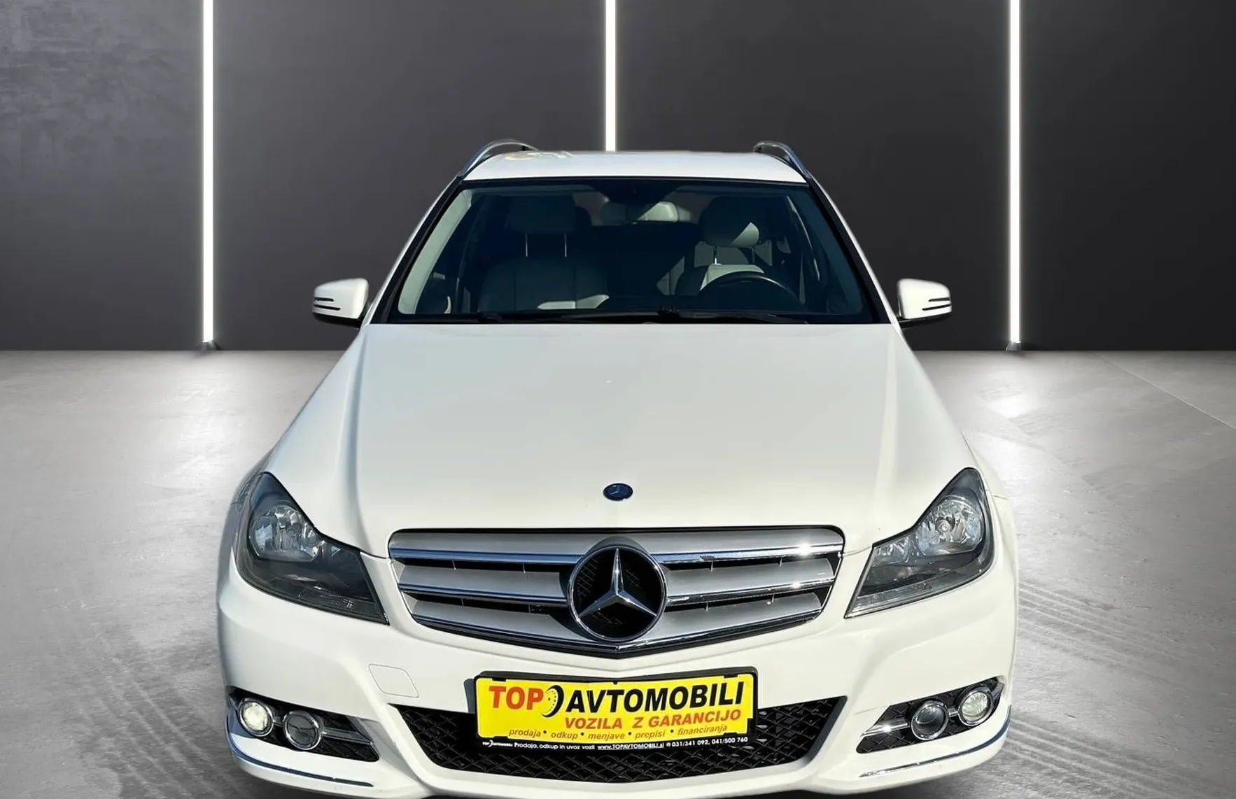 Zunanja slika - Mercedes-Benz C-Razred - C 200 CDI MOŽNOST FINANCIRANJA BREZ POLOGA - 11