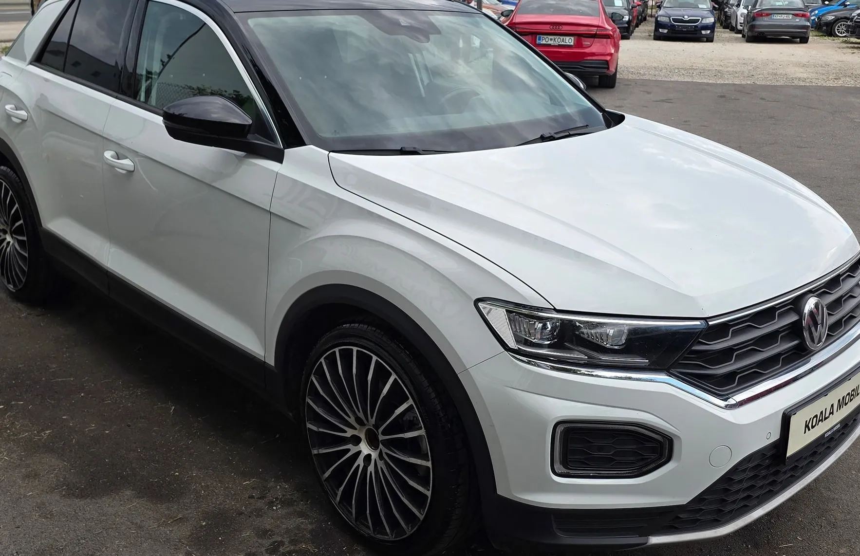 Zunanja slika - Volkswagen T-Roc - 1.6 TDI BMT SPORT LED-VIRTUAL-ALU-PDC - 3