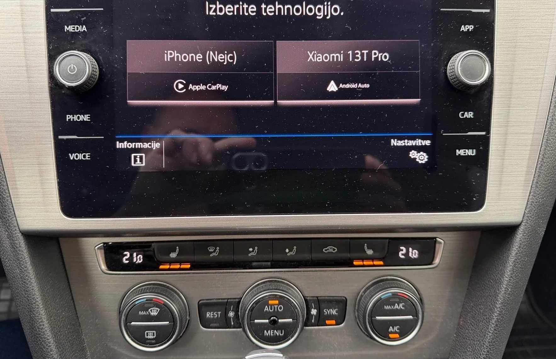 Zunanja slika - VW Passat - Variant 2.0 TDI  Business DSG Kamera - LED - Navi - 15