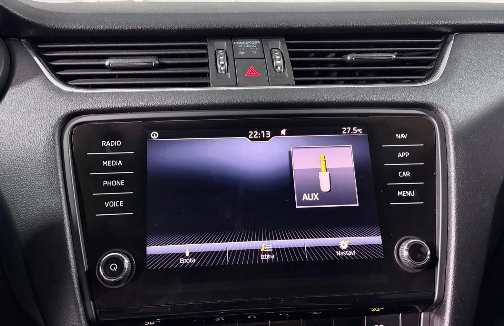 Zunanja slika - Škoda Octavia - 2.0 TDI - 110KW - DSG - PDC - NAVI ... - 16
