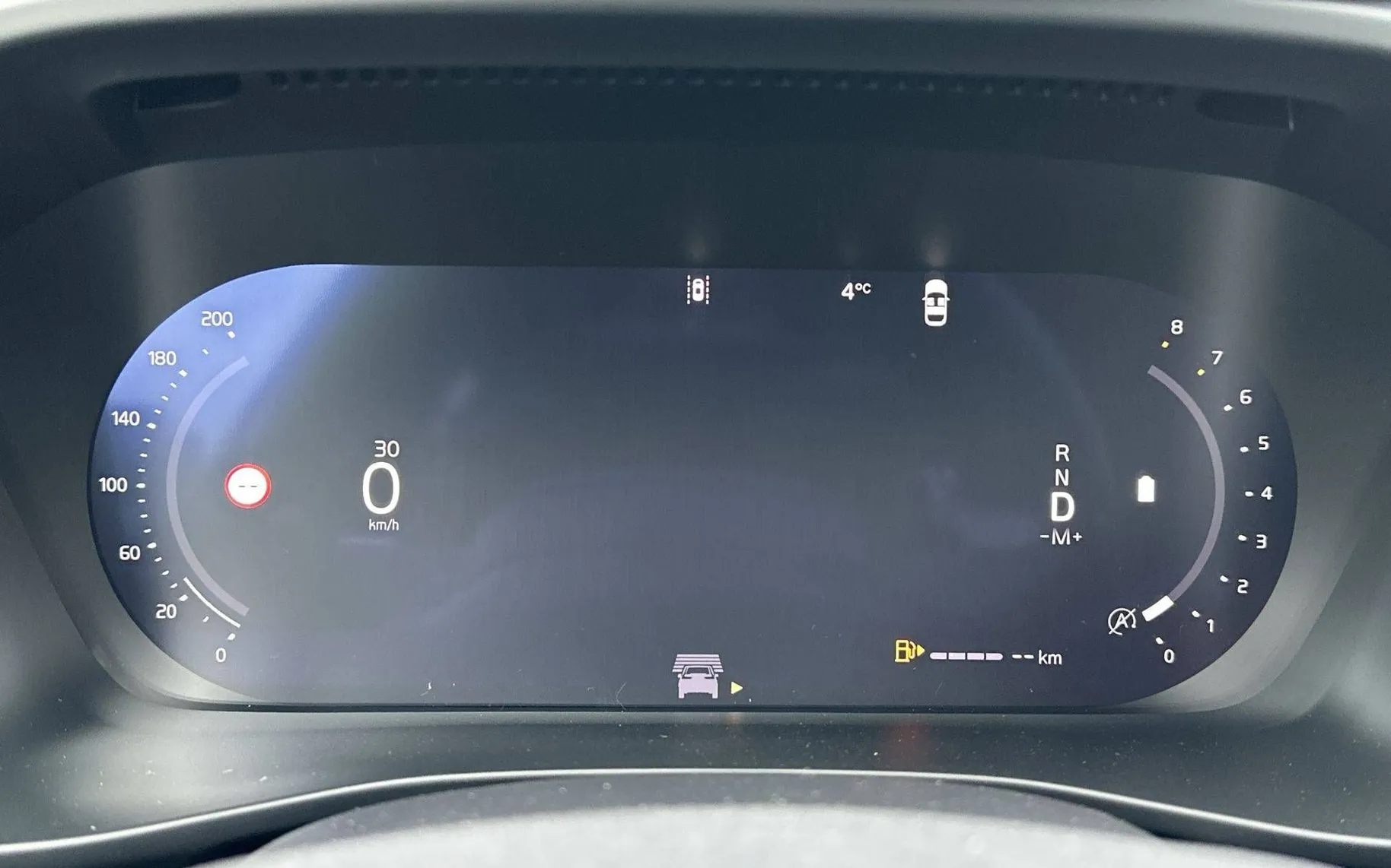 Notranja slika - Volvo XC40 - B3 P Core AT DCT... - 15