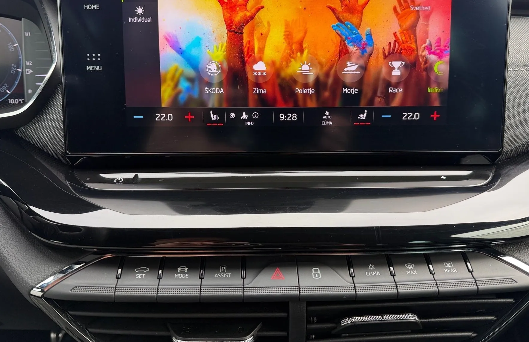 Zunanja slika - Škoda Octavia - Combi 2.0 TDI Sportline DSG-DCC-LED-Tempomat-PDC.. - 17