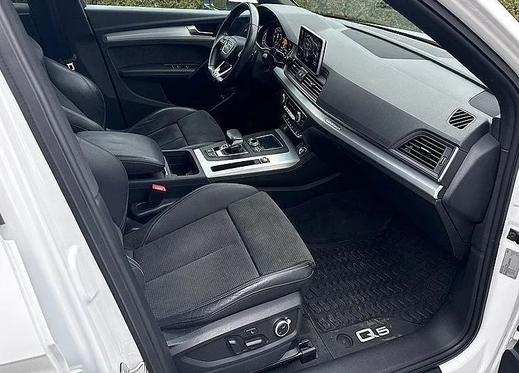 Zunanja slika - Audi Q5 - 55 TFSI e quattro S tronic Sport -SLO- KAM360- - 7