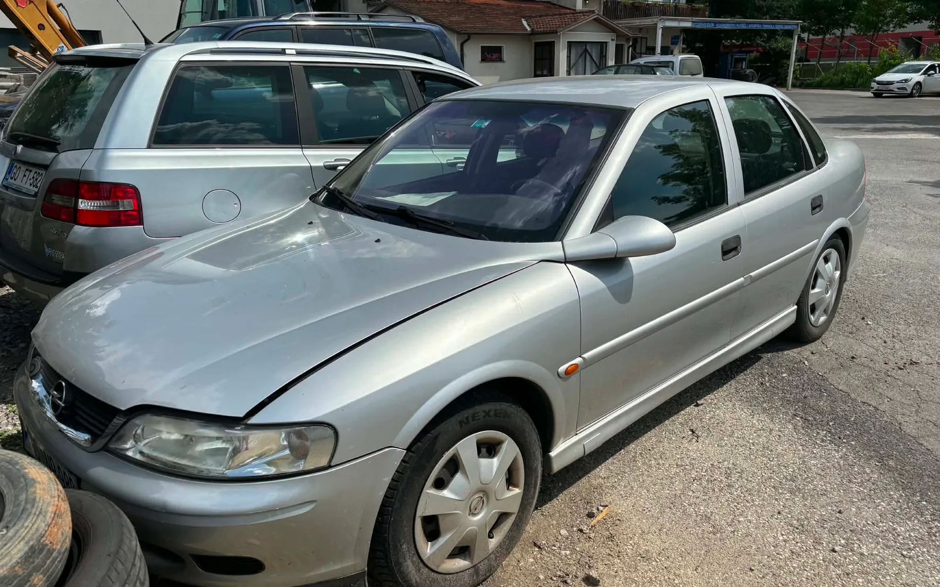 Zunanja slika - Opel Vectra - Opel  1.6i 16V - 3
