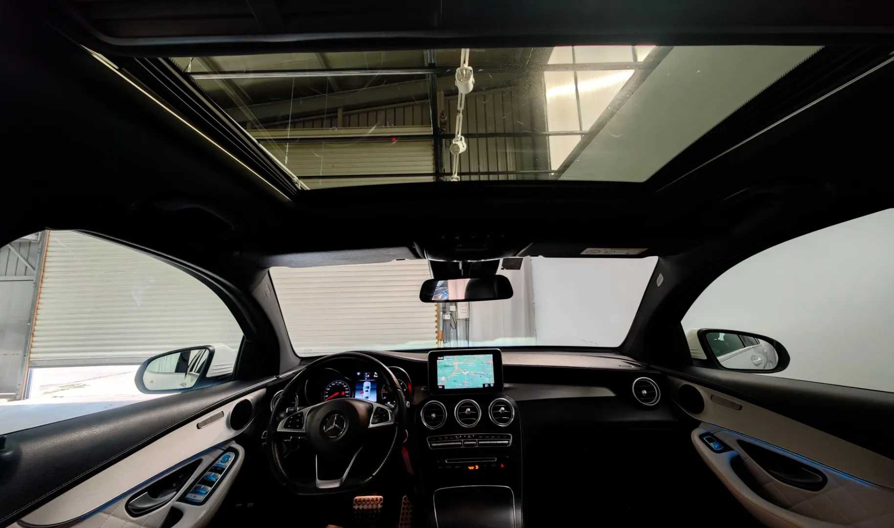 Zunanja slika - Mercedes-Benz GLC Coupe - GLC 250 d 4MATIC AMG NAVI 360KAM PANO LED TEMP - 13