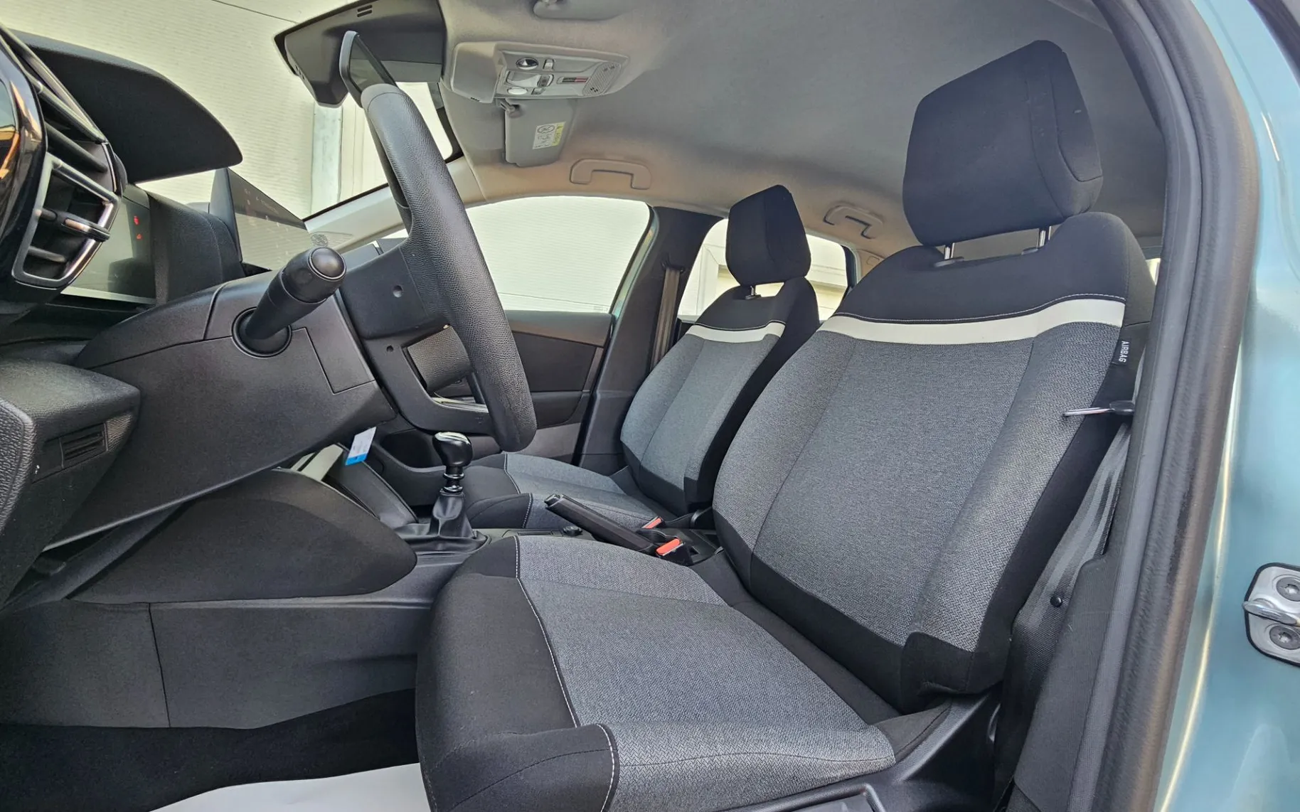 Zunanja slika - Citroën C4 - 1.2 PureTech 100 Feel - 6