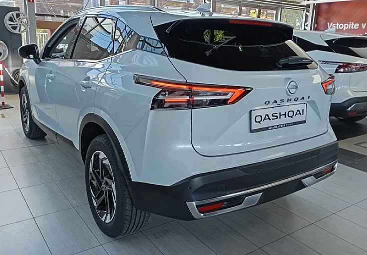 Zunanja slika - Nissan Qashqai - 1.3 DIG-T MHEV N-Connecta X-Tronic - 5