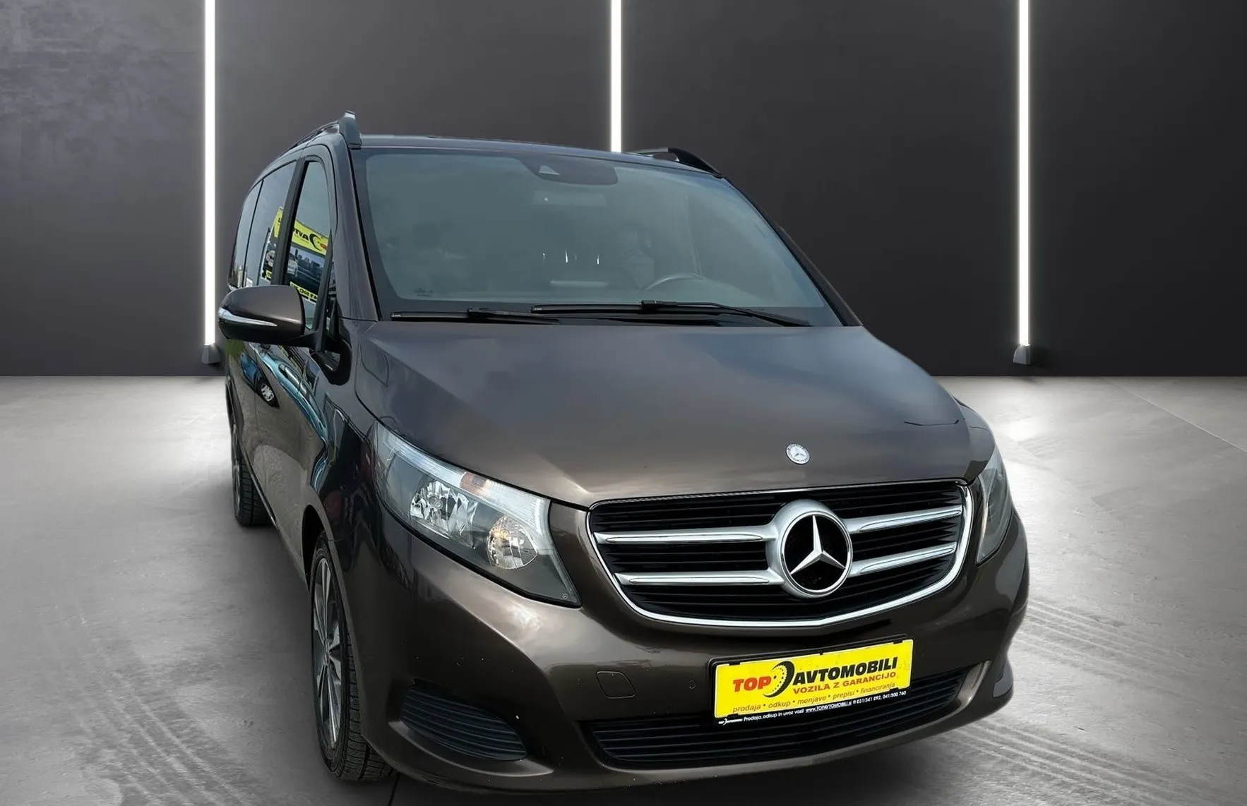 Zunanja slika - Mercedes-Benz V-Razred - V 250d AVANTGARDE DOLGI LINE ASSIST NAVI PDC KAM - 11