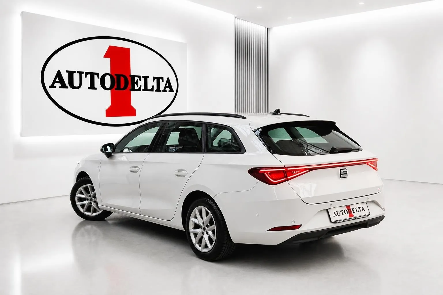 Zunanja slika - Seat Leon - ST 2.0 TDI Style DSG - 4