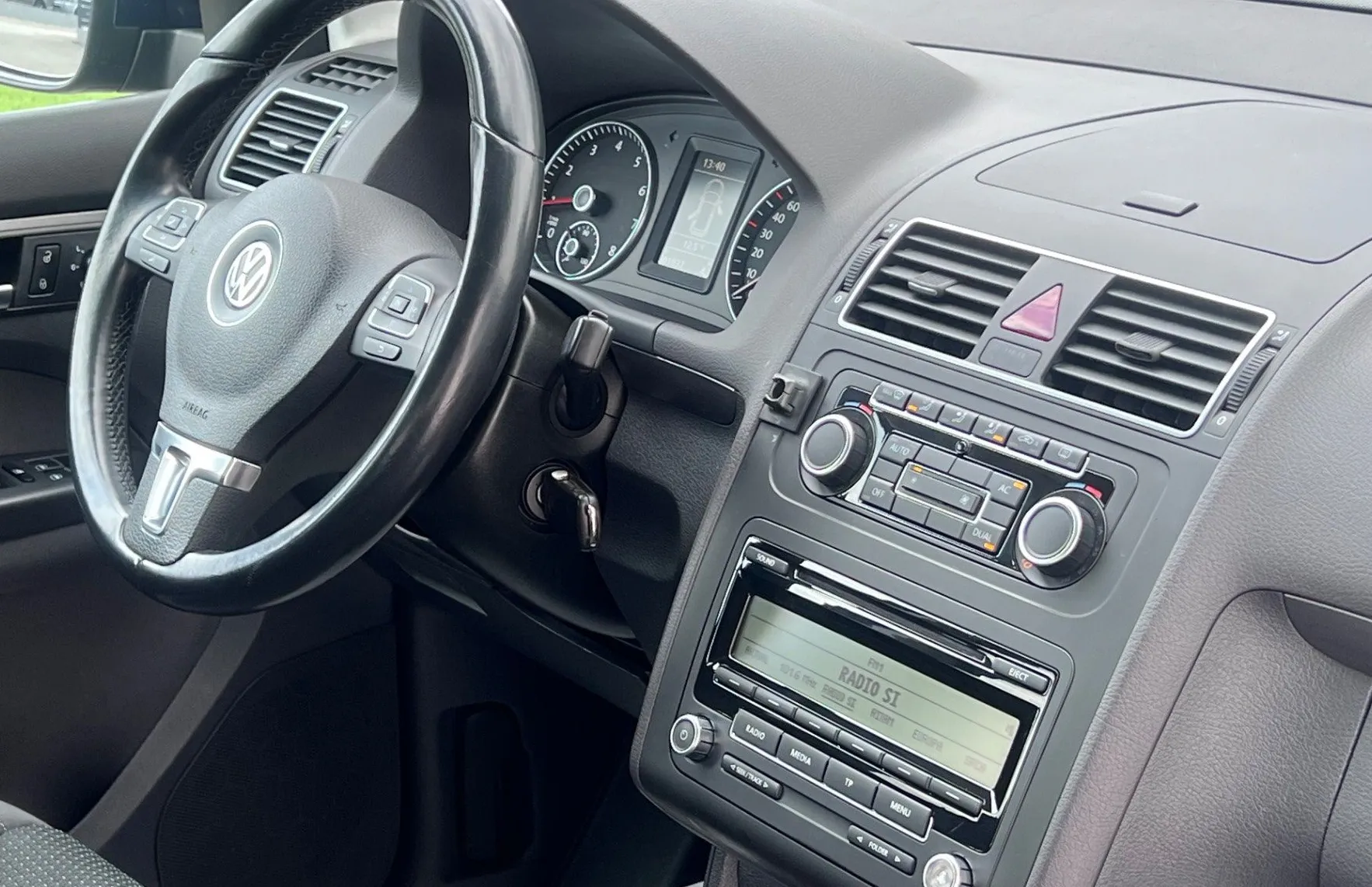 Zunanja slika - VW Touran - 1.2 TSI Comfortline+PDC+TEPM+BLUETOOT... - 17