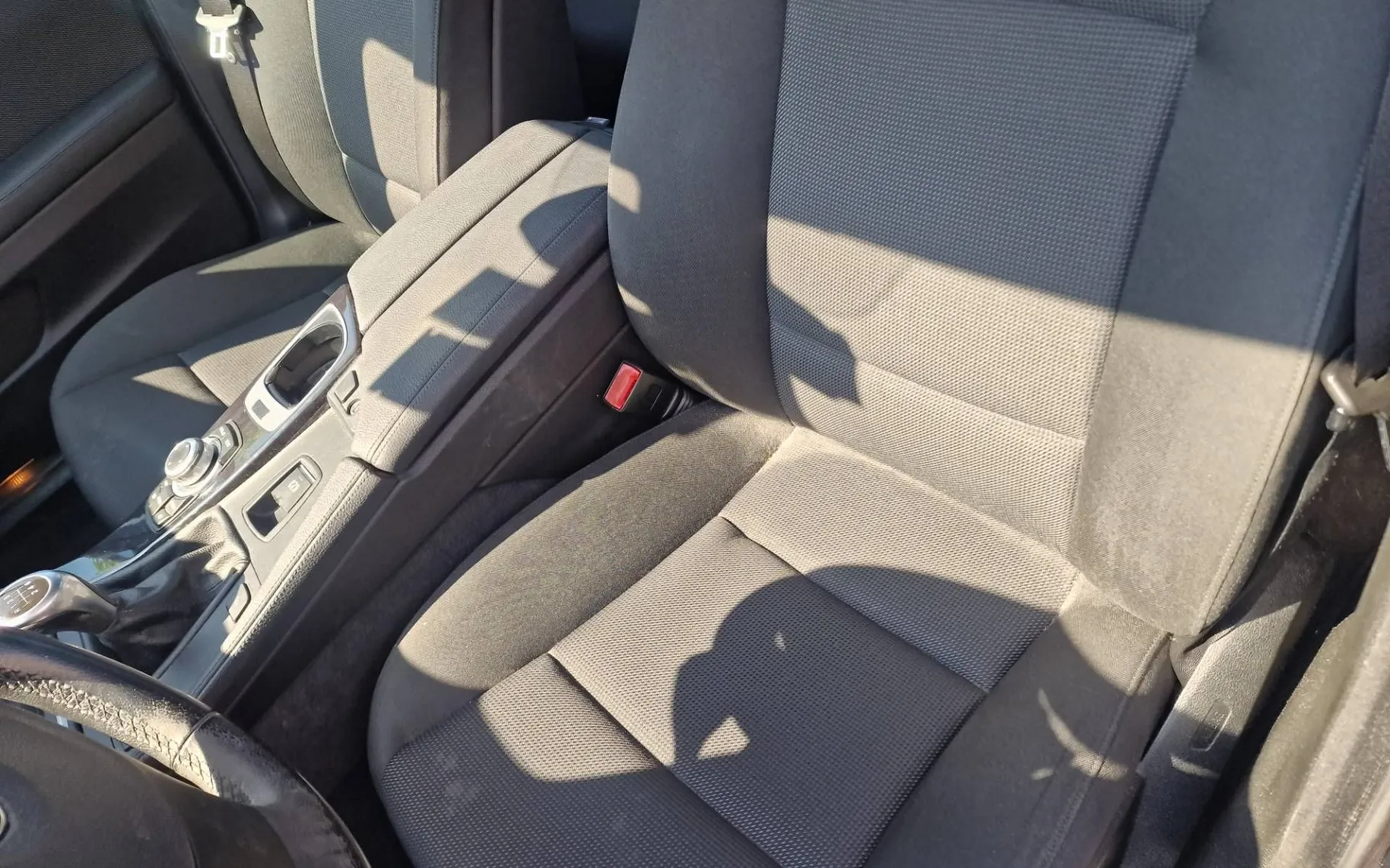 Notranja slika - BMW serija 5: - 520d SLO NA KREDIT BREZ POLOGA - 7