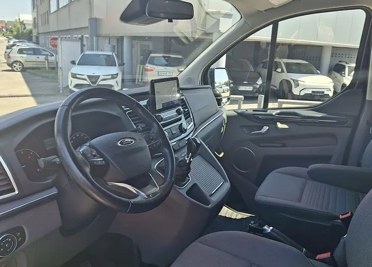 Zunanja slika - Ford Tourneo - Custom 2.0 TDCi MHEV L2H1 TITANIUM SLOVENSKO POREKLO - 7