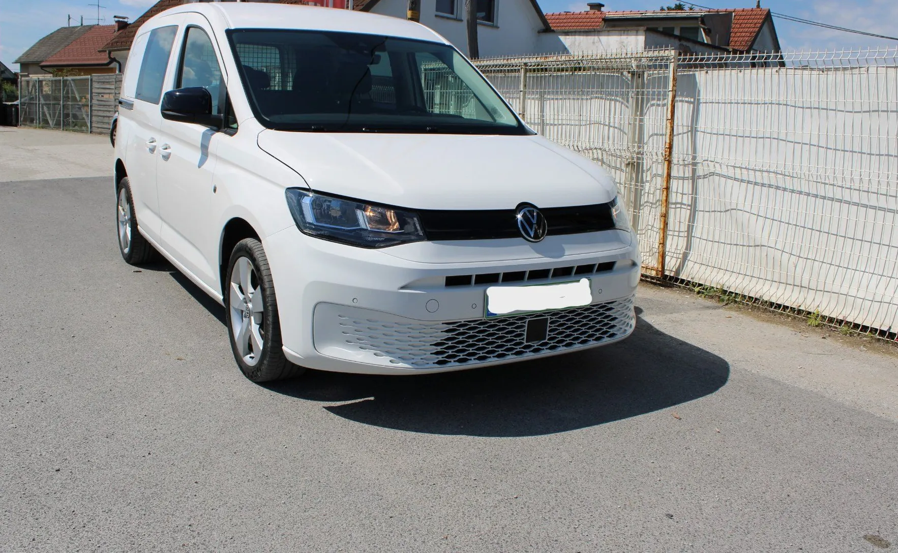 Zunanja slika - Volkswagen Caddy - 2.0 TDI Life-N1-ODBITEK DDV-PDC - 3