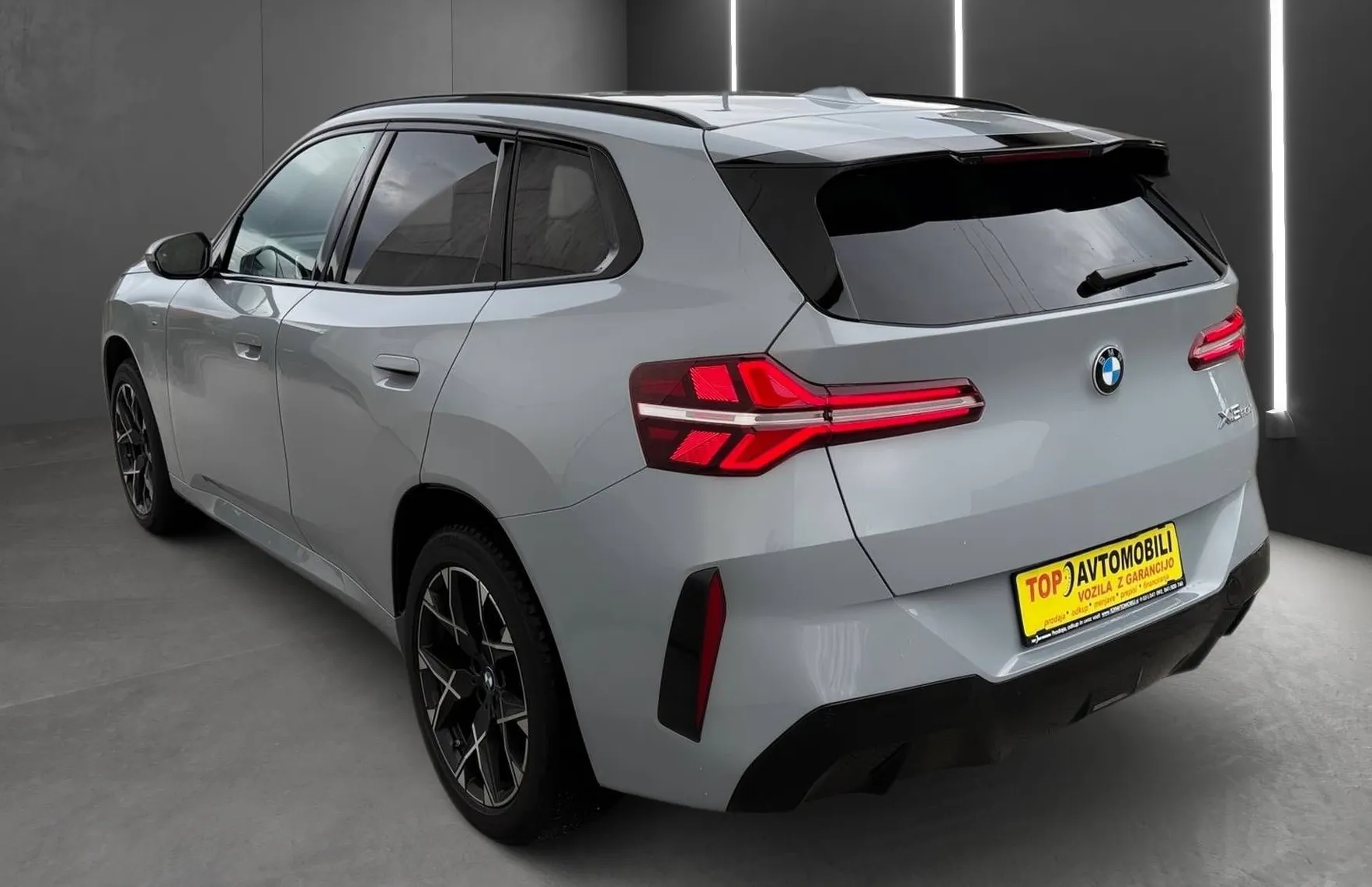 Zunanja slika - BMW X3 - serija : 20d xDrive M PAKET LED NAVI PDC KAMERA MEMORY TOP. - 3